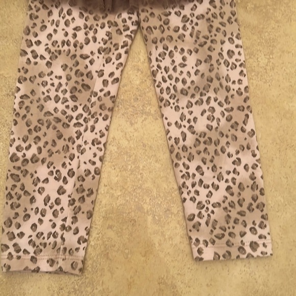 Kate Mack Pink Leopard Print Tutu Leggings and Puff Shoulder Top Size 2/2T - Picture 9 of 11